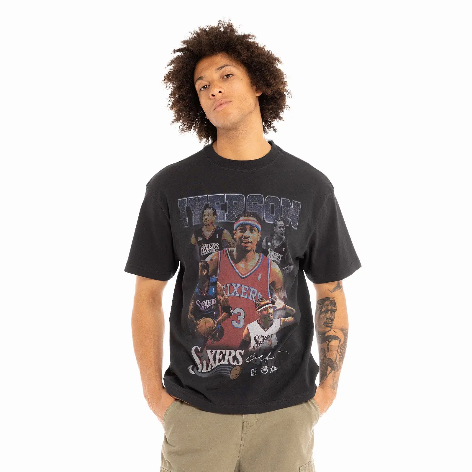 Allen Iverson Philadelphia 76er's Player & Stats T-Shirt - Black