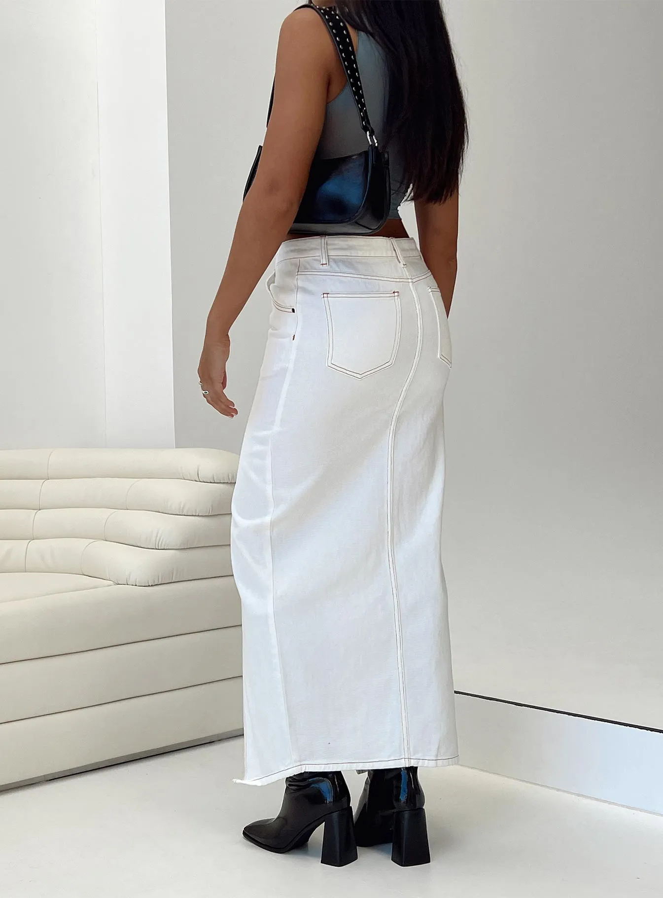 Barbara Split Midi Skirt Porcelain