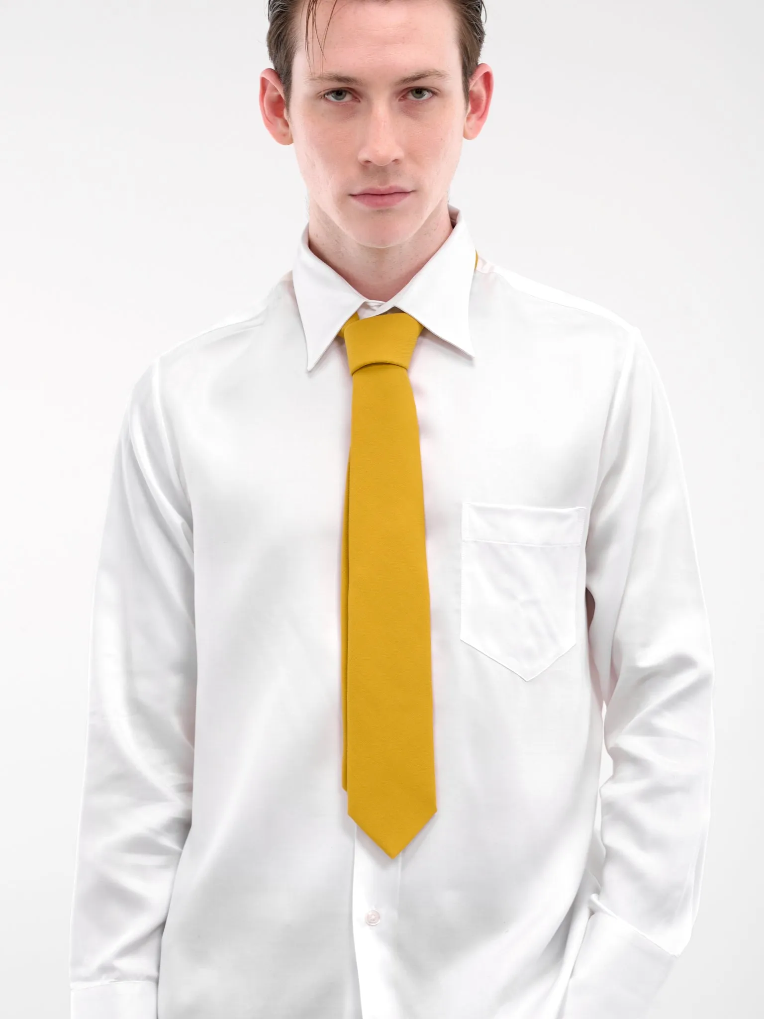 Classic Tie (GR10-AM29-CRIMSON-YELLOW)