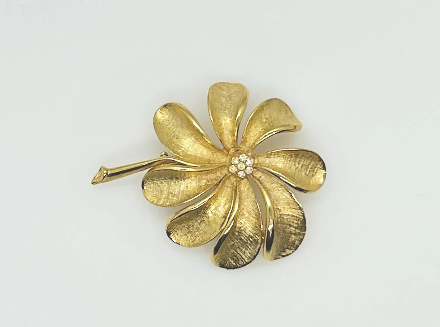 Golden Flower with Long Petals Vintage Brooch