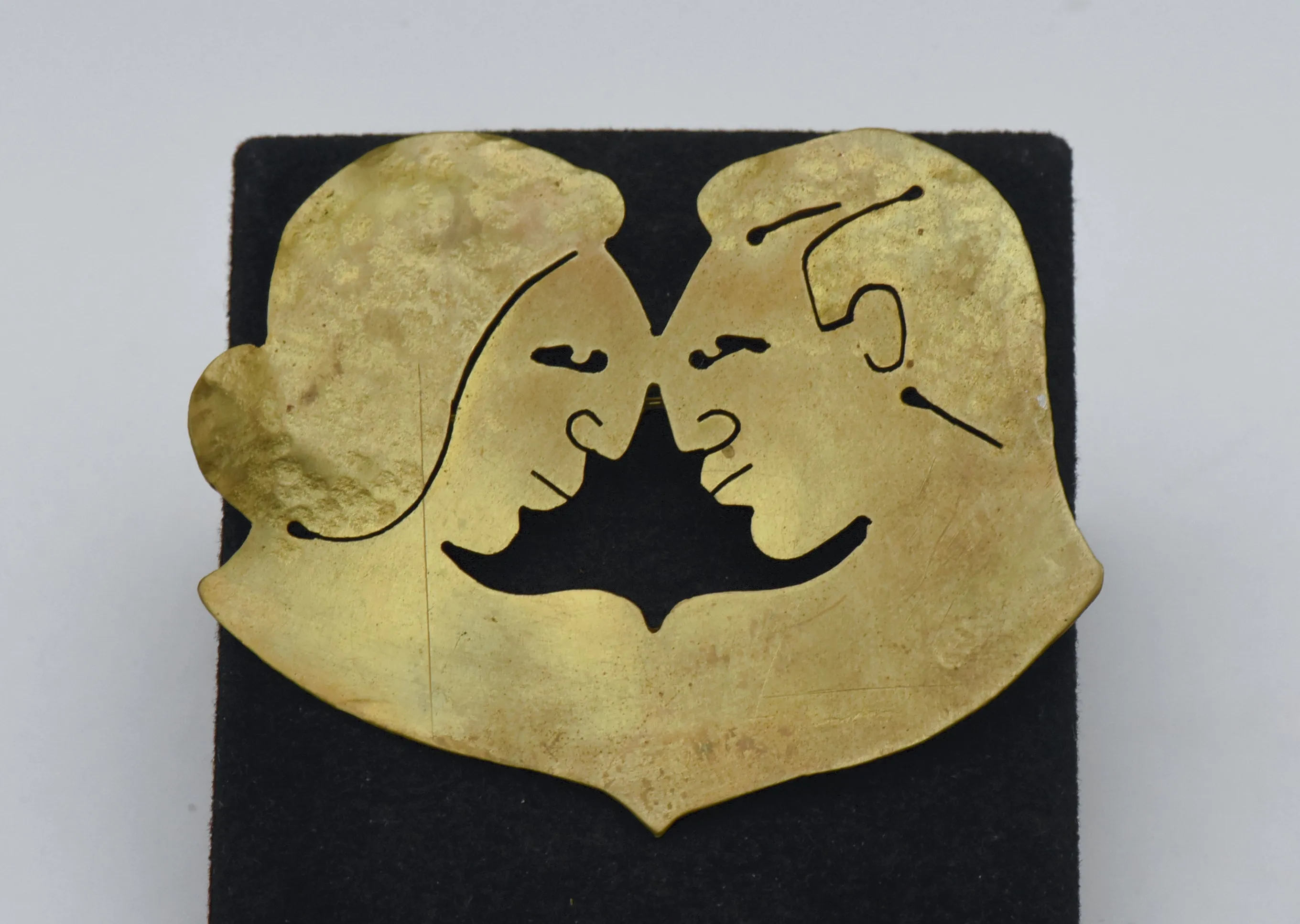 Joseph Gourdji - Vintage Handmade Brass Loving Couple Profile Brooch