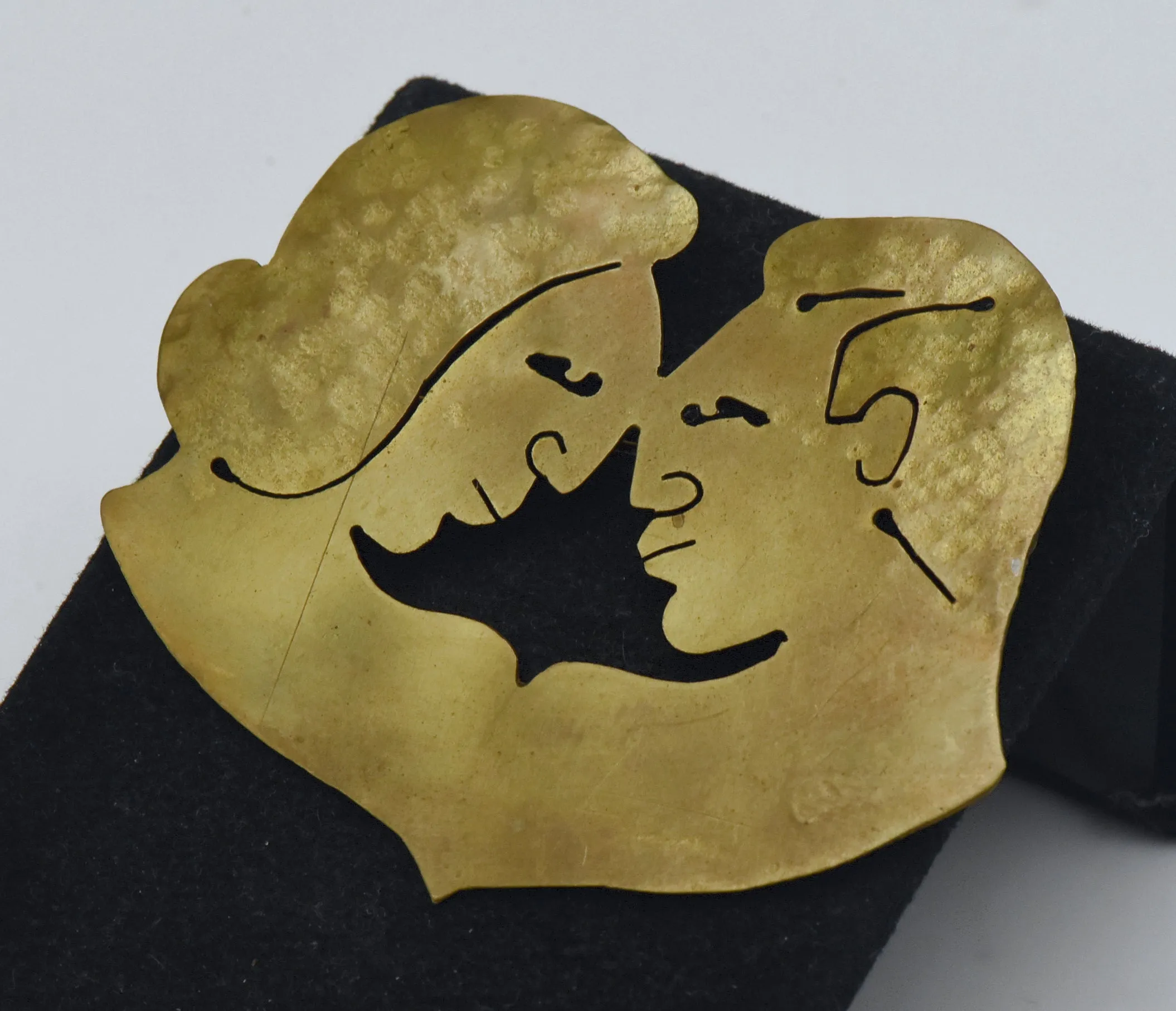 Joseph Gourdji - Vintage Handmade Brass Loving Couple Profile Brooch