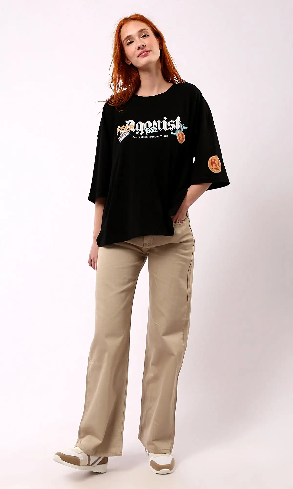 O179806 Against Elbow Sleeves Relaxed Black Tee