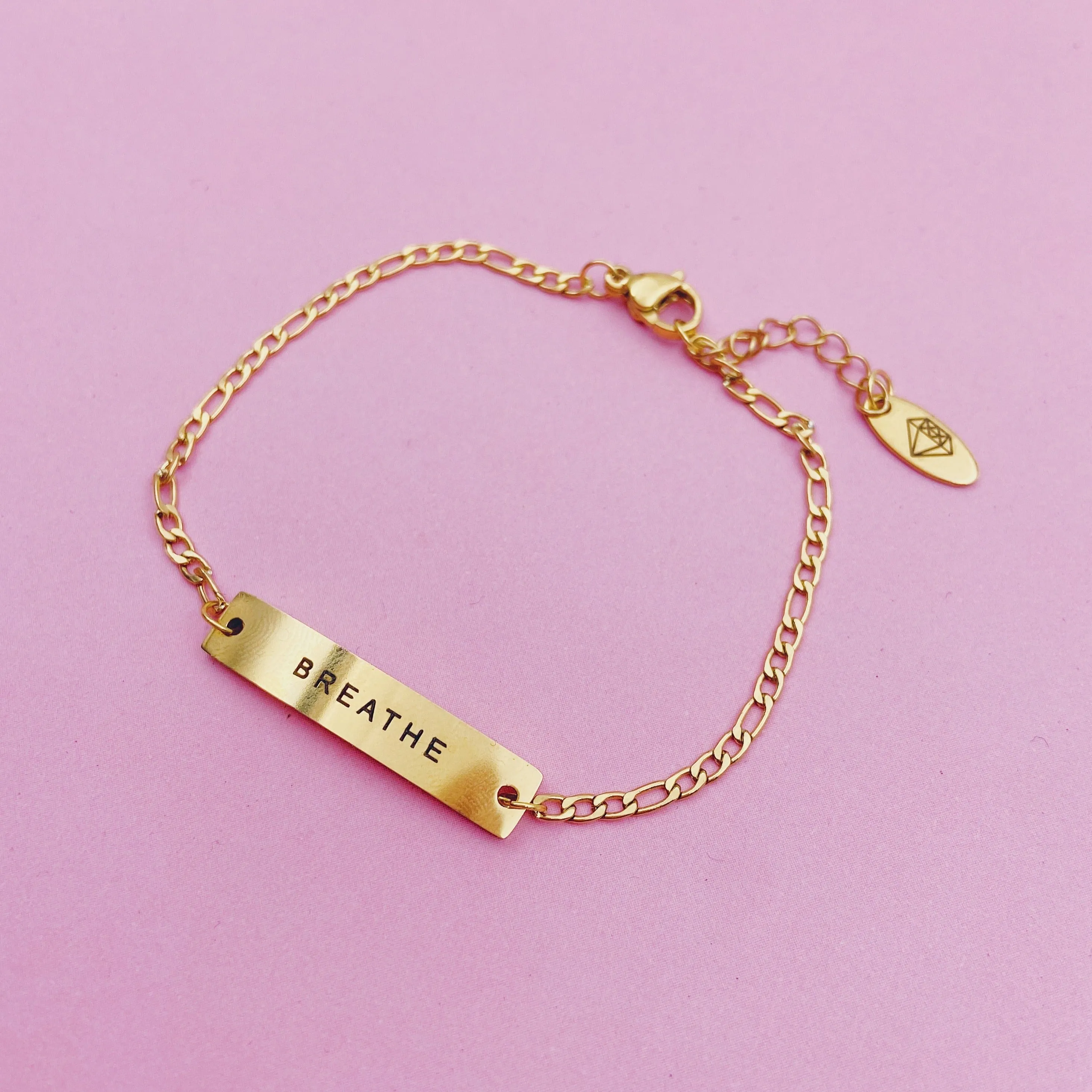 PRE-ORDER Lazer Engraved Custom Bar with Figaro Chain Bracelet