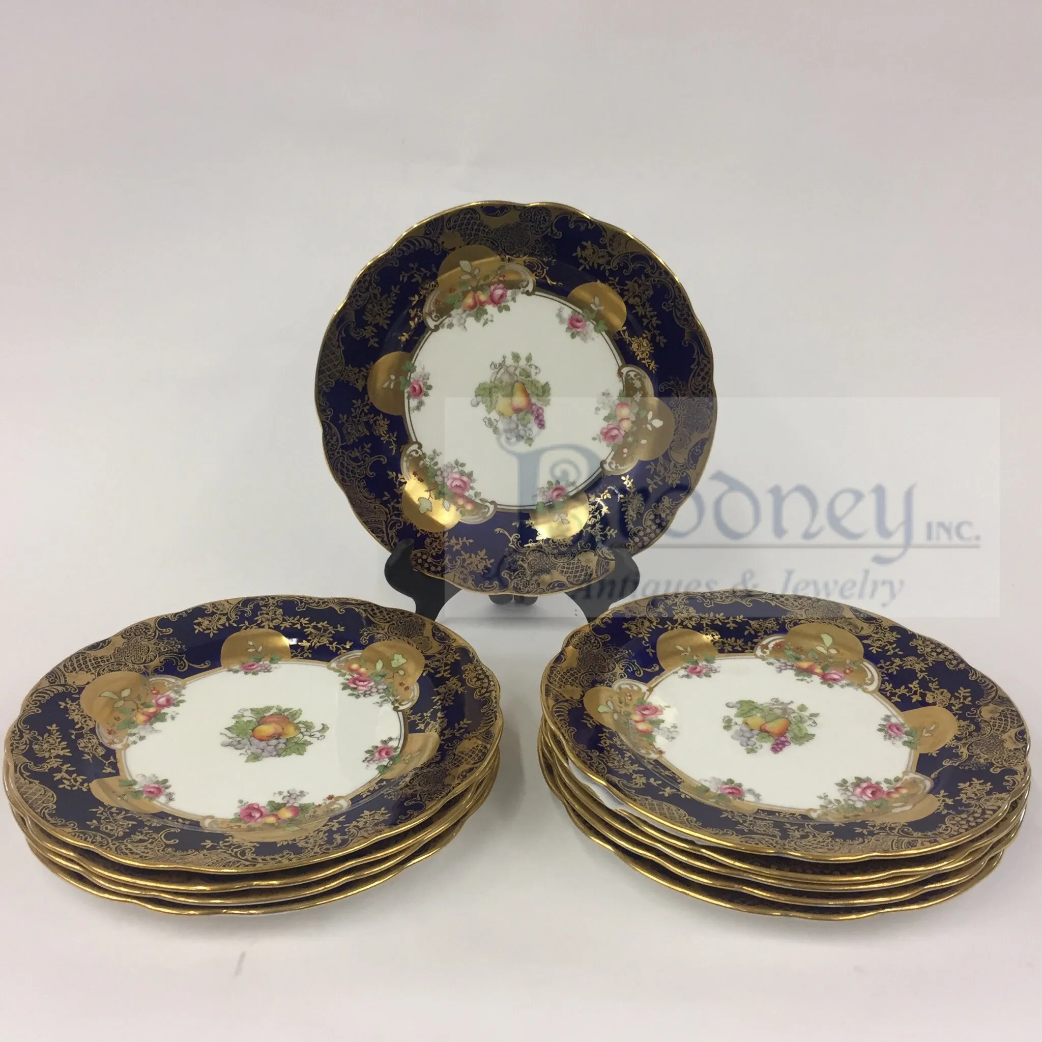 Set of 10 Aynsley Porcelain Plates