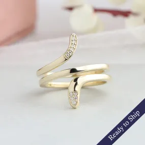 Snake Round Diamond Engagement Ring