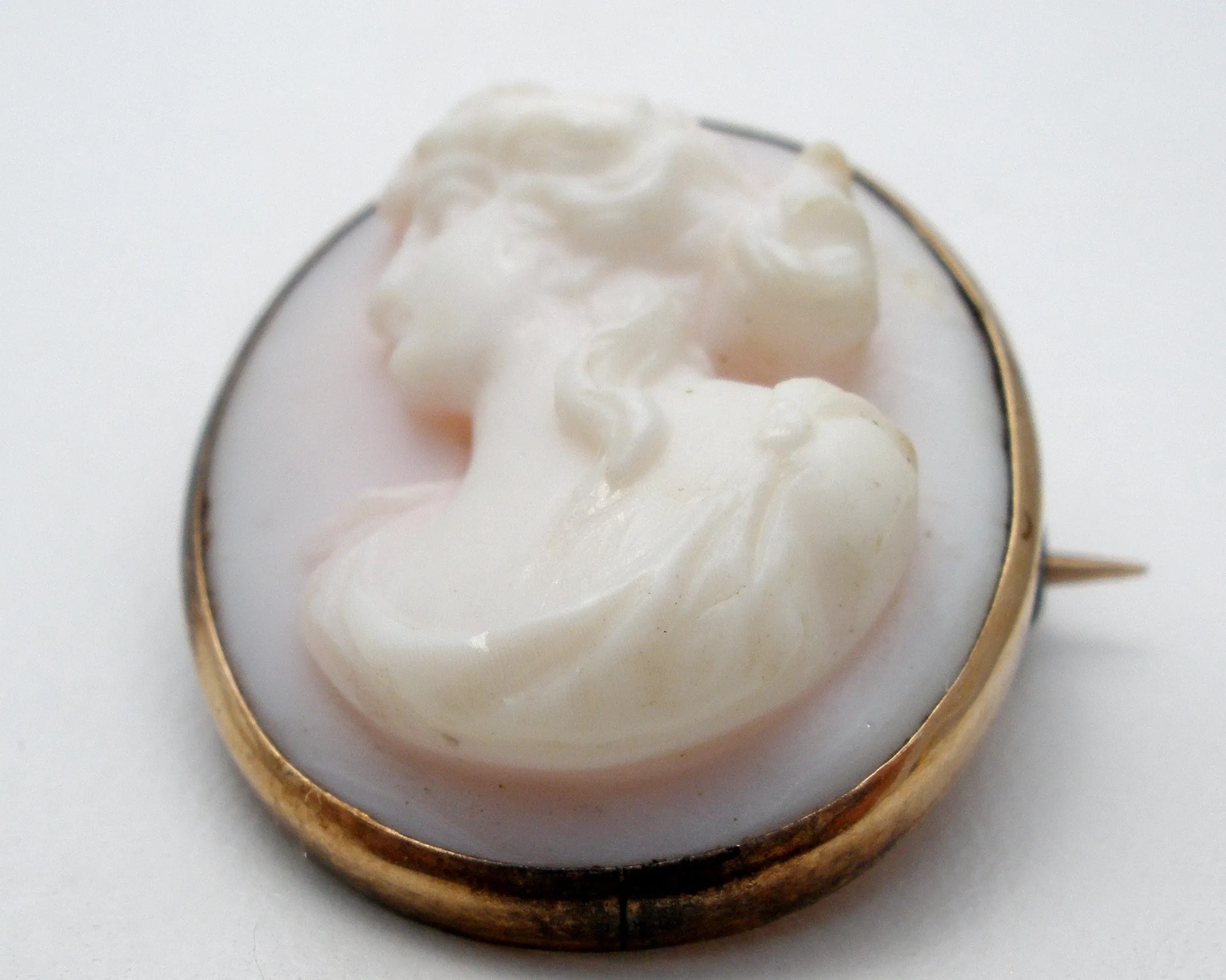 Victorian Left Facing Angel Skin Coral Cameo Brooch