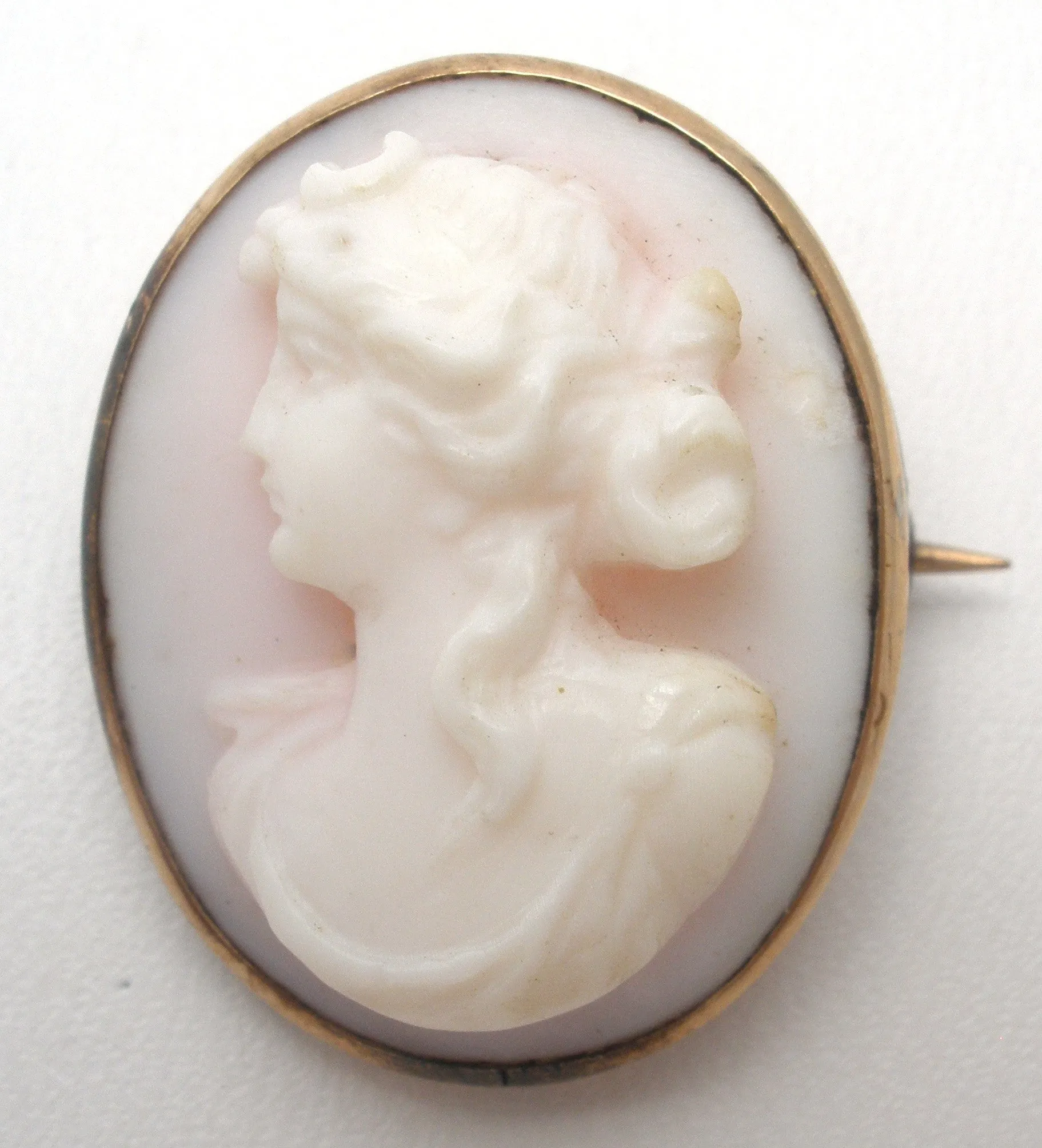 Victorian Left Facing Angel Skin Coral Cameo Brooch