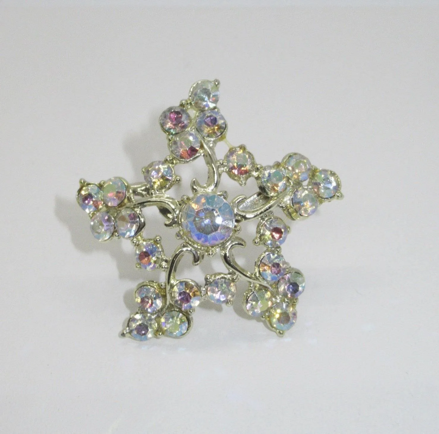 You Deserve A Gold Star! Vintage Star Brooch